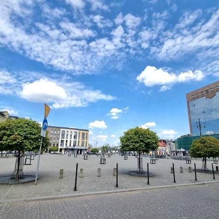 Апартаменты Apartament Piwna Краков Экстерьер фото