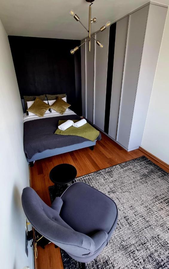 Апартаменты Apartament Piwna Краков Экстерьер фото