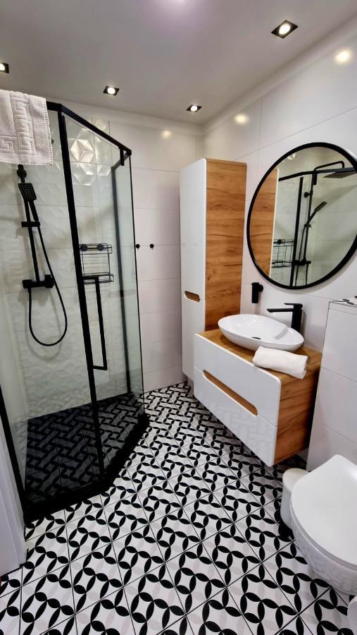 Апартаменты Apartament Piwna Краков Экстерьер фото