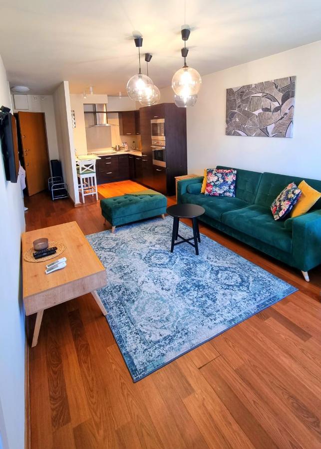 Апартаменты Apartament Piwna Краков Экстерьер фото